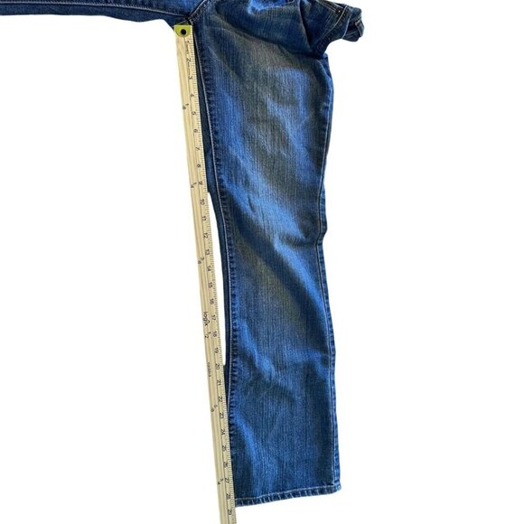 Old Navy The Flirt Bootcut Leg Jeans Women's 2 Short Blue Low Rise Medium Wash - Picture 6 of 12